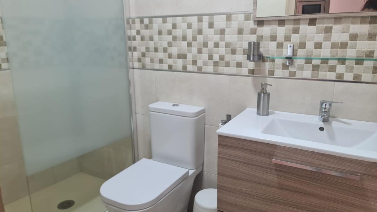 La Casilla De Nerja Villa Luaran gambar